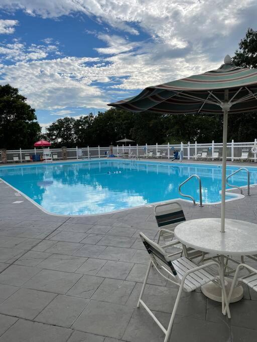 Penthouse Suite At Holiday Hills Book Today Брэнсон Экстерьер фото